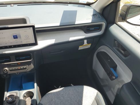 New 2025 Ford Maverick XLT w/ Equipment Group 302A image 14