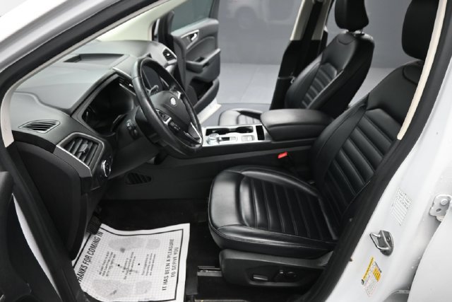 Used 2022 Ford Edge SEL AWD/4WD image 12