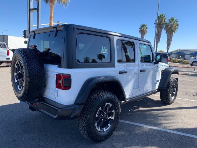 Used 2024 Jeep Wrangler Unlimited Rubicon 4xe AWD/4WD image 6