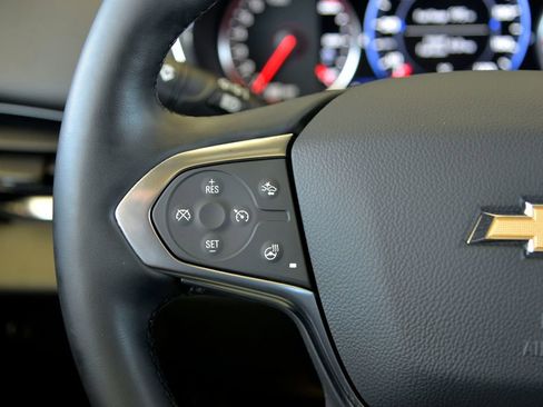 Used 2023 Chevrolet Traverse High Country image 22