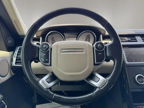 Used 2018 Land Rover Discovery SE AWD/4WD image 20