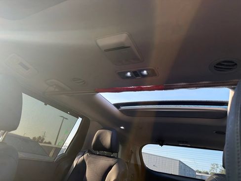 Certified 2024 Kia Carnival SX Prestige FWD image 21