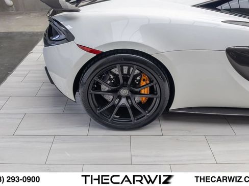 Used 2016 McLaren 570S Coupe RWD image 32