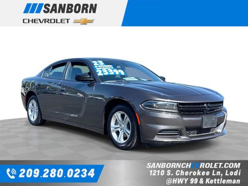 Used 2023 Dodge Charger SXT RWD image 1