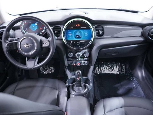 Used 2024 MINI Cooper 2-Door Hardtop FWD image 10