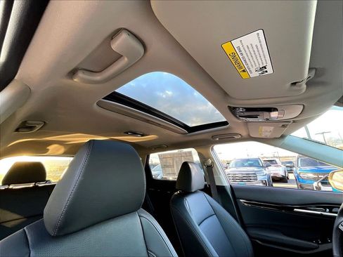 Used 2026 Kia Seltos SX w/ SX Sunroof Package AWD/4WD image 18