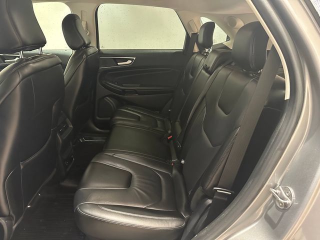 Certified 2021 Ford Edge Titanium AWD/4WD image 20