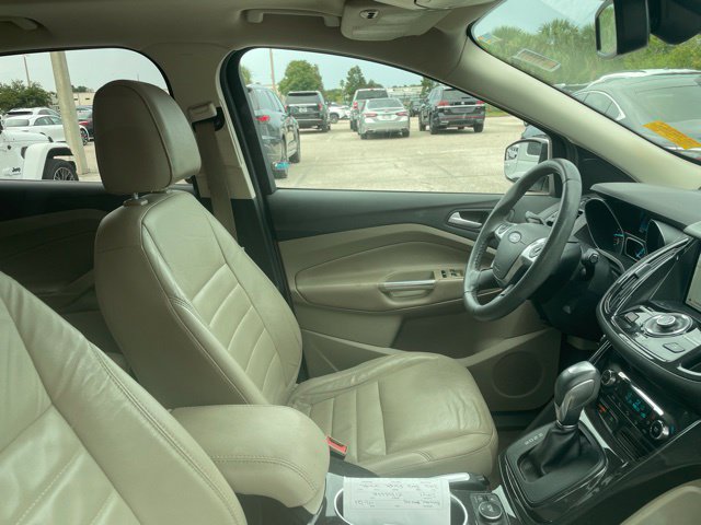 Used 2016 Ford Escape Titanium FWD image 8