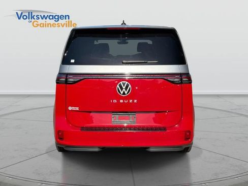 New 2025 Volkswagen ID. Buzz Pro S Plus RWD image 5