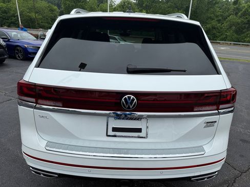 New 2026 Volkswagen Atlas SEL Premium R-Line AWD/4WD image 14
