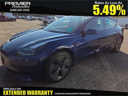 Used 2023 Tesla Model 3 Standard Range RWD image 1