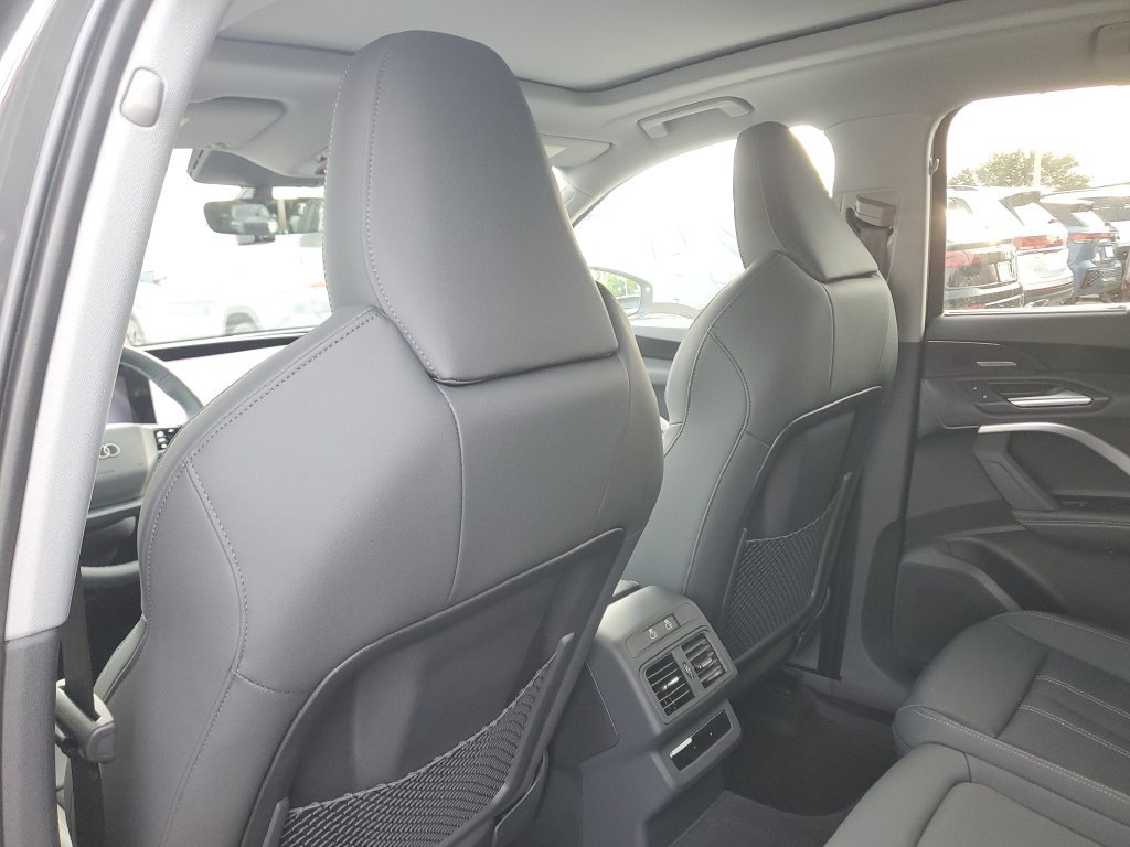New 2026 Audi Q5 Premium Plus AWD/4WD image 17