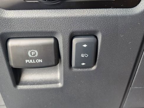 Used 2025 Ford F150 Lariat w/ Equipment Group 501A Mid AWD/4WD image 23