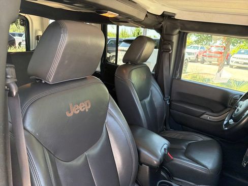 Used 2017 Jeep Wrangler Unlimited Sport w/ Quick Order Package 24S AWD/4WD image 38
