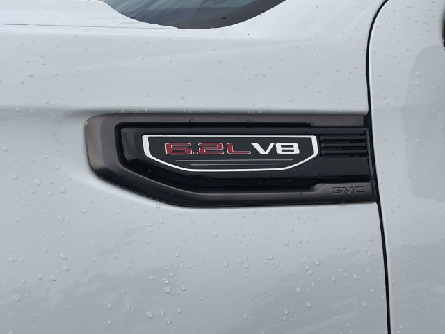 Used 2025 GMC Sierra 1500 AT4X AWD/4WD image 10