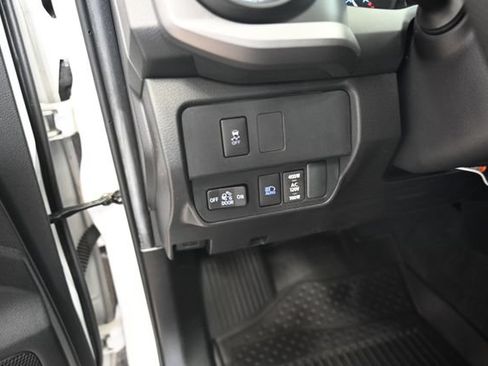 Used 2023 Toyota Tacoma TRD Off-Road AWD/4WD image 27