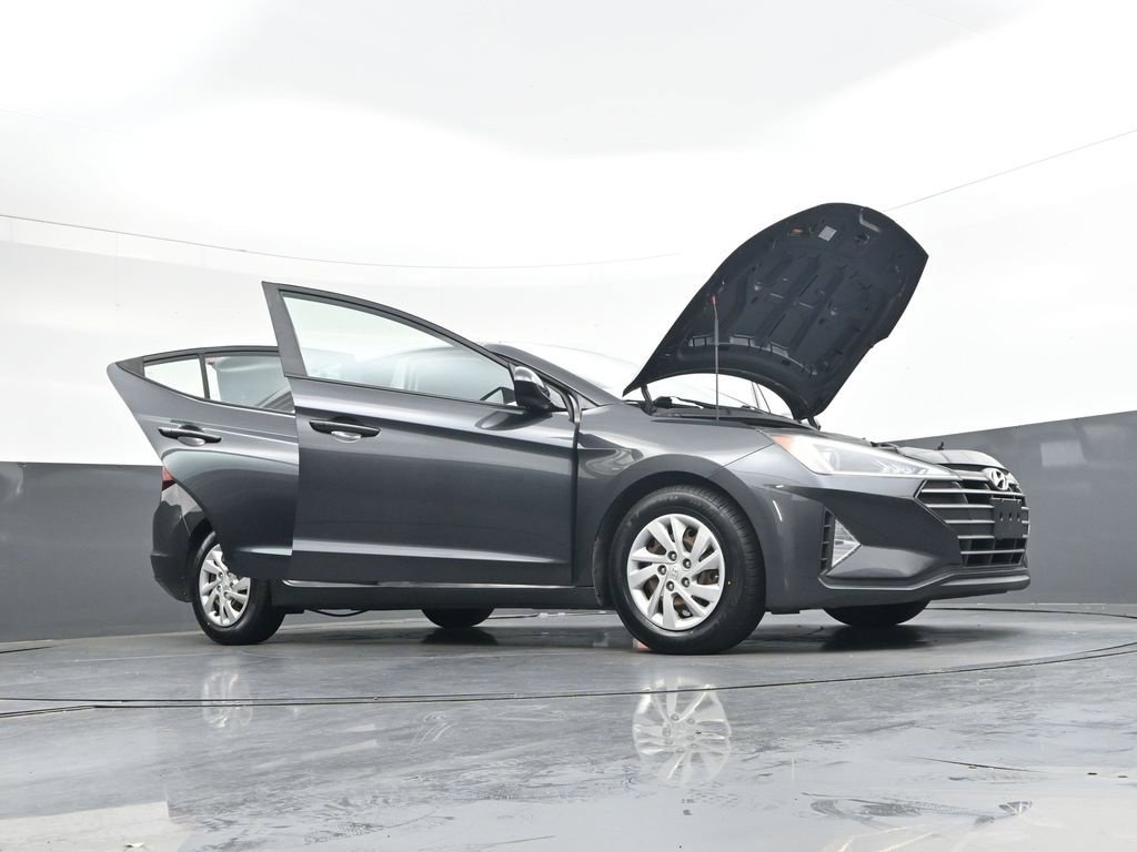 Used 2020 Hyundai Elantra SE FWD image 48
