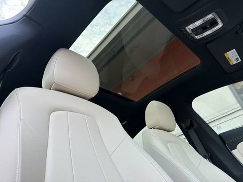 Certified 2025 Mercedes-Benz CLA 250 4MATIC image 20