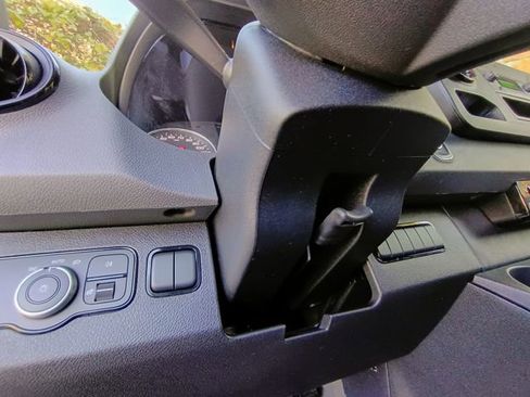 Used 2025 Mercedes-Benz Sprinter 2500 image 34