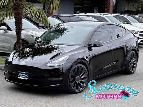 Used 2022 Tesla Model Y Performance AWD/4WD image 1