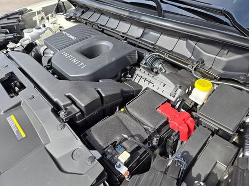 Certified 2025 INFINITI QX60 Luxe w/ Black Edition image 23