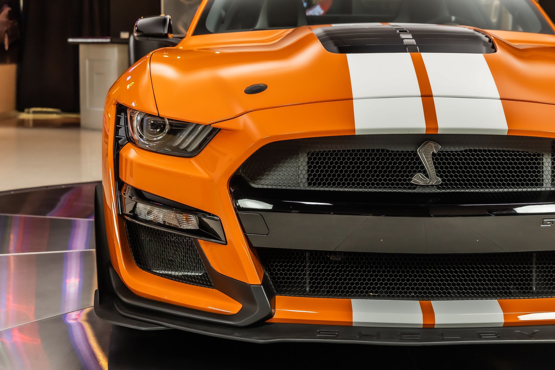 Used 2020 Ford Mustang Shelby GT500 w/ Carbon Fiber Track Pack RWD image 20