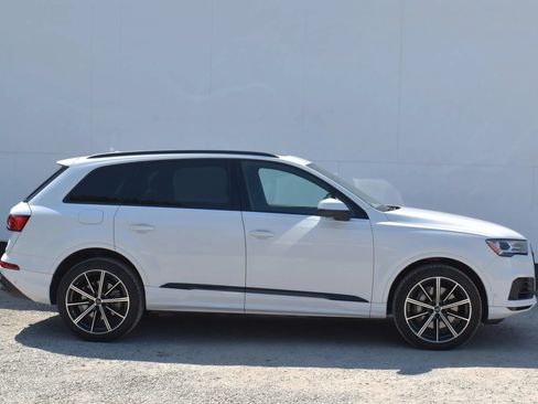 Used 2020 Audi Q7 3.0T Premium Plus w/ Premium Plus Package AWD/4WD image 6