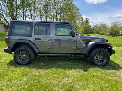 New 2026 Jeep Wrangler Unlimited Sport w/ Convenience Group