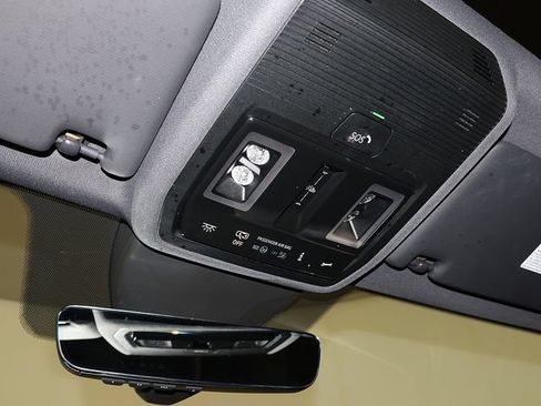 Used 2023 Volkswagen ID.4 S RWD image 23
