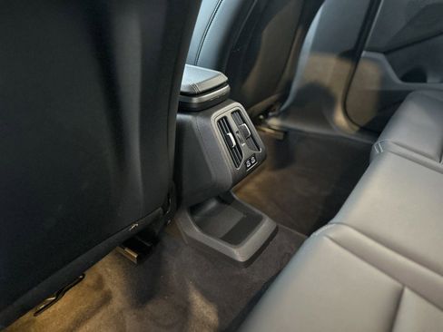 Certified 2025 BMW X1 xDrive28i w/ Technology Package image 19