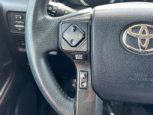 Used 2021 Toyota 4Runner TRD Off-Road Premium w/ Moonroof Package AWD/4WD image 21