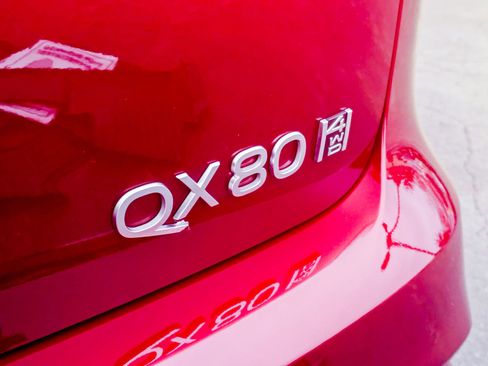 Used 2025 INFINITI QX80 Luxe image 23