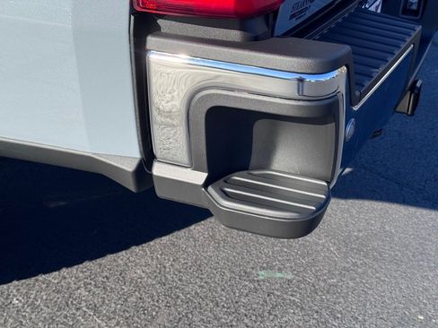 New 2026 Ford F350 Lariat image 41