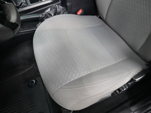 Used 2021 Toyota Tacoma SR w/ SR Convenience Package image 10