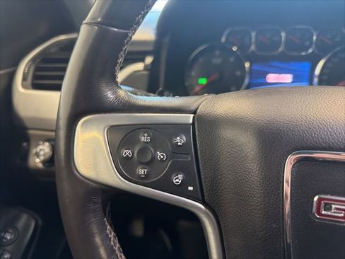 Used 2018 GMC Yukon XL SLT w/ Open Road Package image 33