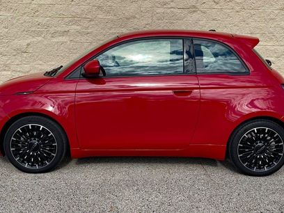 Used 2024 FIAT 500 e (RED)