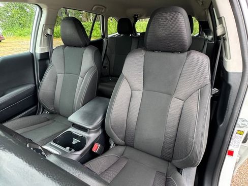 Certified 2024 Subaru Outback Premium AWD/4WD image 39
