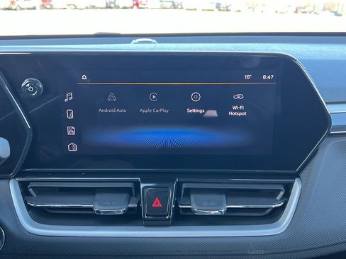 Used 2024 Chevrolet TrailBlazer LT w/ LT Cold Weather Package image 22