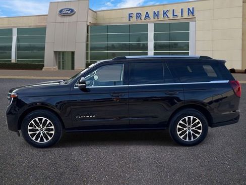 Used 2025 Ford Expedition Platinum AWD/4WD image 4