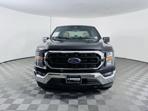 Used 2023 Ford F150 XLT image 3