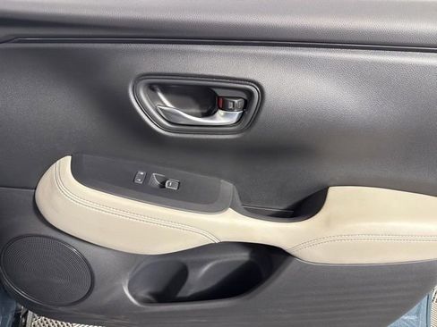 New 2026 Honda HR-V EX-L image 24