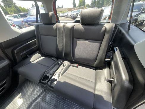 Used 2004 Honda Element EX image 13