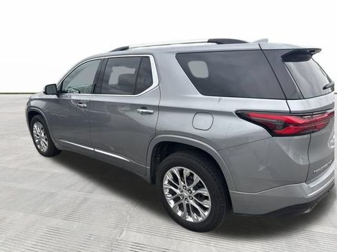 Used 2023 Chevrolet Traverse Premier w/ LPO, Floor Liner Package AWD/4WD image 2
