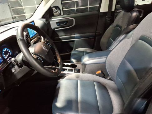 Certified 2023 Ford Bronco Sport Outer Banks w/ Tech Package AWD/4WD image 10