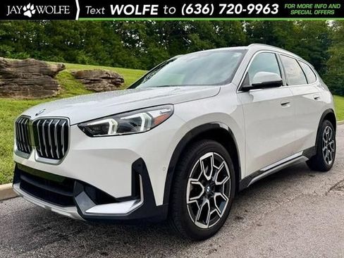 Used 2025 BMW X1 xDrive28i w/ Convenience Package AWD/4WD image 1