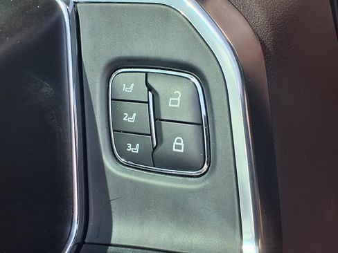 Used 2025 Ford F150 King Ranch w/ FX4 Off-Road Package AWD/4WD image 11