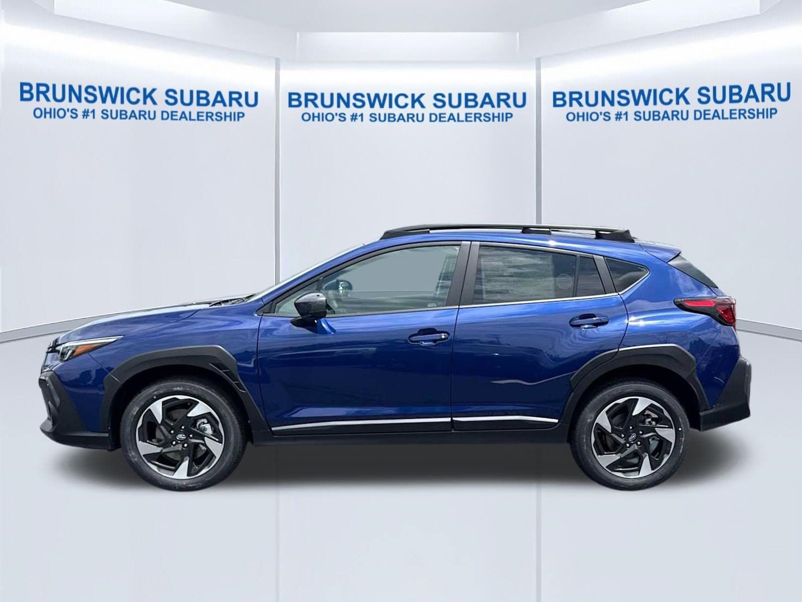 New 2026 Subaru Crosstrek 2.5i Limited AWD/4WD image 3