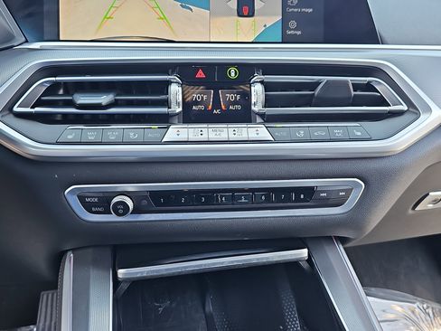 Used 2023 BMW X5 xDrive40i w/ Premium Package image 24