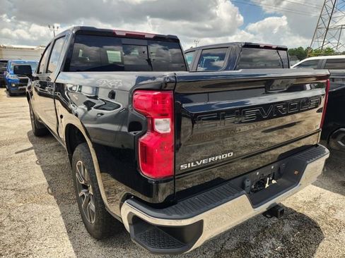 Used 2023 Chevrolet Silverado 1500 LT w/ Texas Edition Plus AWD/4WD image 4