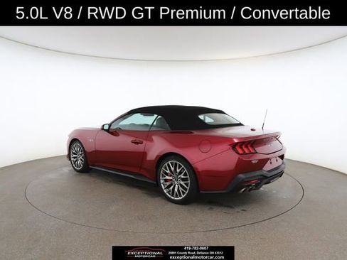 Used 2025 Ford Mustang GT Premium image 11